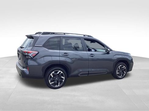 Used 2025 Subaru Forester Limited AWD/4WD image 6