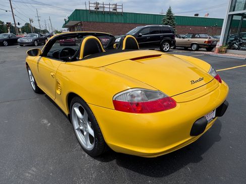 Used 2003 Porsche Boxster RWD image 8