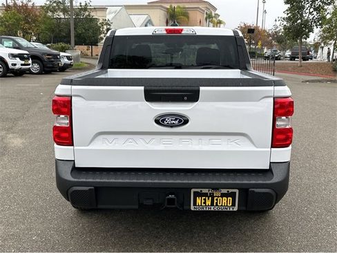 New 2026 Ford Maverick XL image 5
