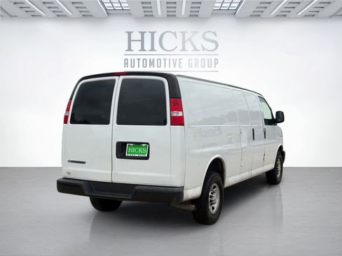 Used 2021 Chevrolet Express 2500 Extended w/ Driver Convenience Package RWD image 5