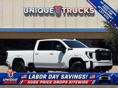 Used 2024 GMC Sierra 2500 AT4 w/ Technology Package