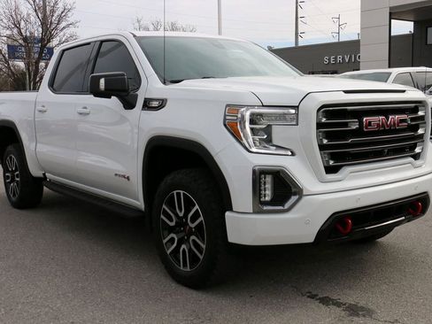 Used 2021 GMC Sierra 1500 AT4 w/ AT4 Premium Package image 4
