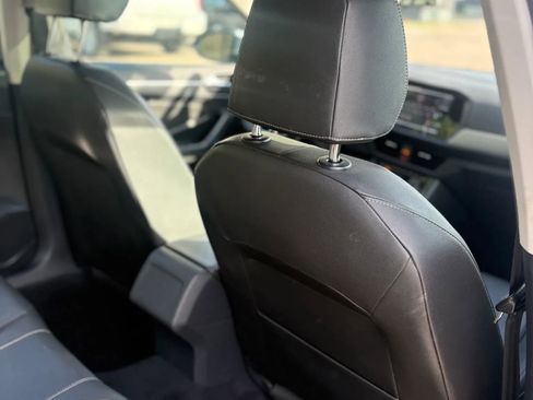 Used 2019 Volkswagen Jetta SE image 19