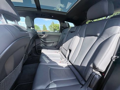 Used 2025 Audi Q7 3.0T Premium Plus AWD/4WD image 7