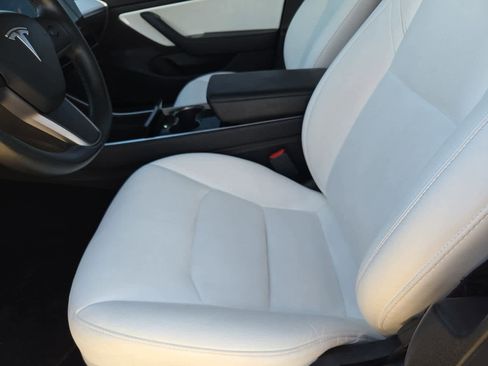 Used 2019 Tesla Model 3 Long Range image 14