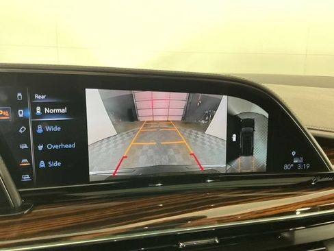 Used 2021 Cadillac Escalade Premium Luxury w/ Heavy-Duty Trailer Package AWD/4WD image 20