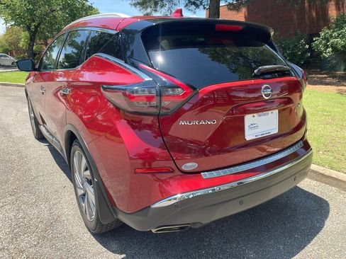 Used 2020 Nissan Murano SL w/ Moonroof Package FWD image 3
