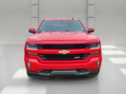 Used 2017 Chevrolet Silverado 1500 LT w/ All Star Edition AWD/4WD image 2
