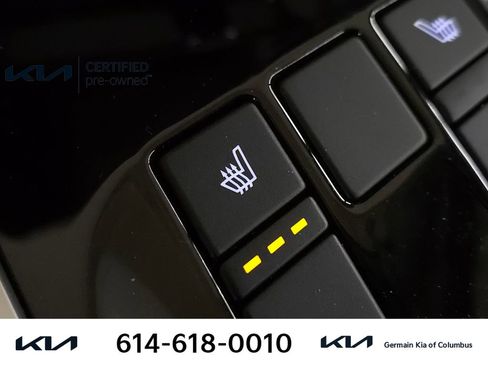 Certified 2025 Kia Sportage EX image 32