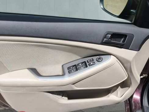 Used 2013 Kia Optima LX FWD image 8
