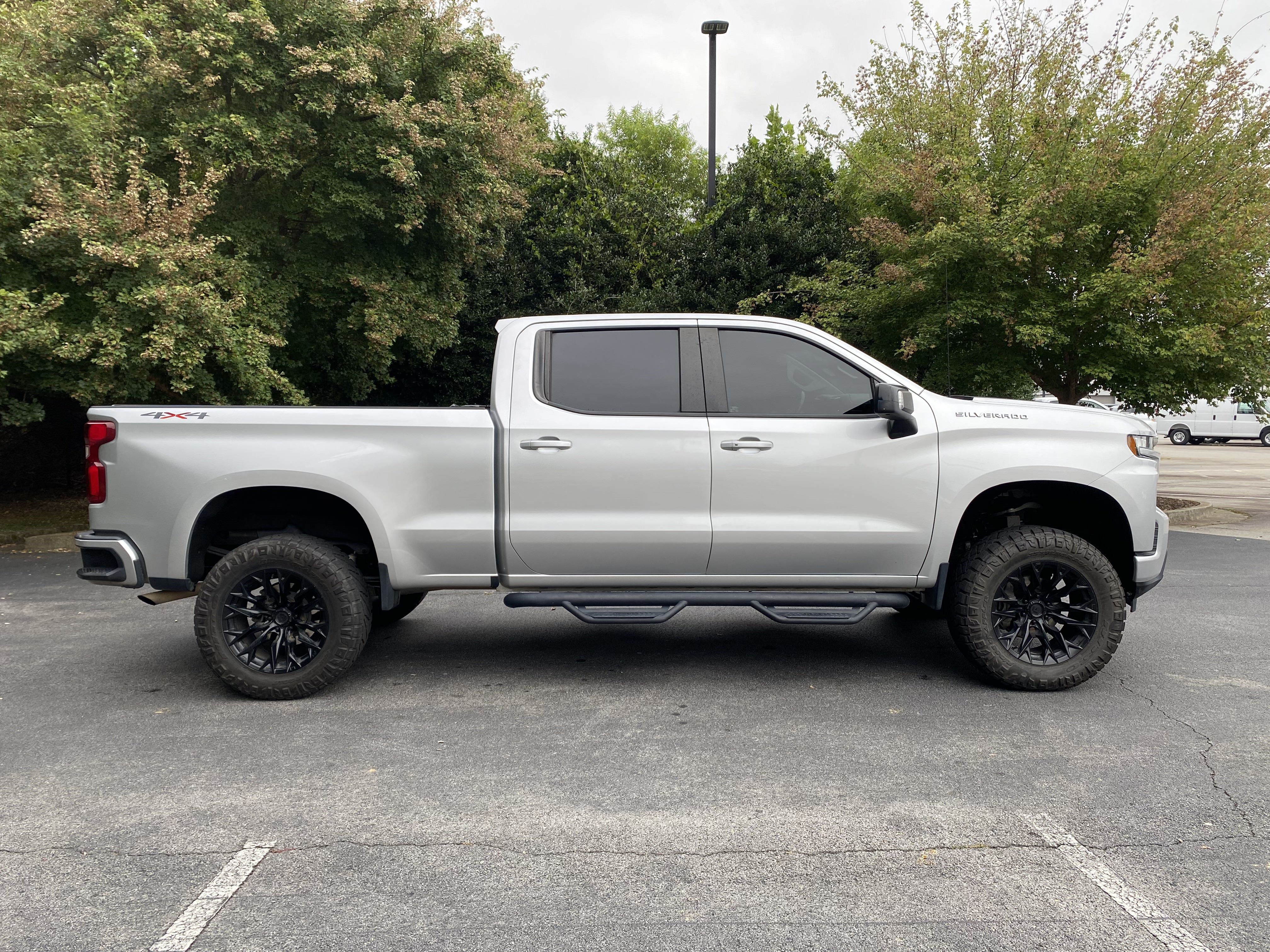 Used 2020 Chevrolet Silverado 1500 RST w/ All-Star Edition AWD/4WD image 10