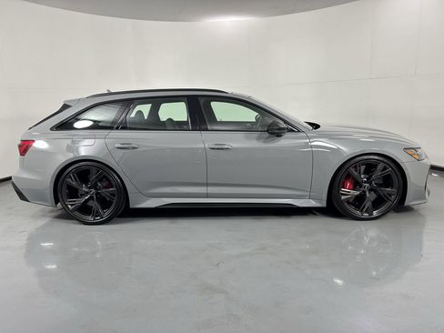 Used 2021 Audi RS 6 AWD/4WD image 37