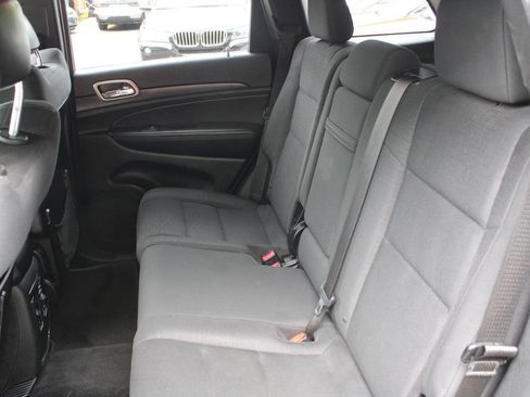 Used 2014 Jeep Grand Cherokee Laredo w/ 18" Wheel & 8.4" Radio Group AWD/4WD image 22
