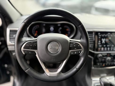 Used 2022 Jeep Grand Cherokee Limited w/ Tech Group image 6