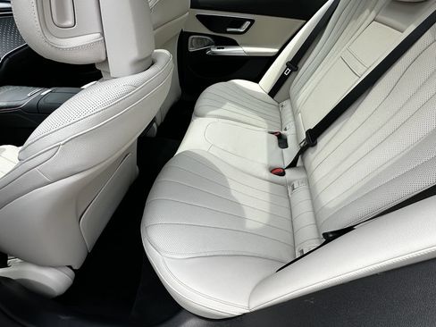 Certified 2026 Mercedes-Benz E 450 4MATIC Sedan image 24