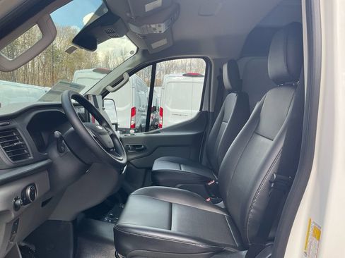 New 2026 Ford Transit 250 Low Roof RWD image 14