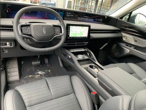 New 2026 Lincoln Nautilus Reserve AWD/4WD image 24