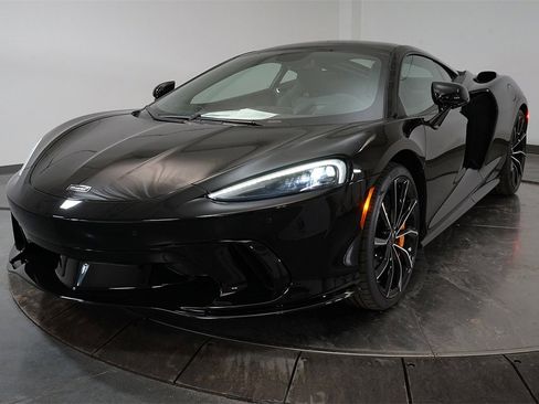 New 2025 McLaren GTS image 10