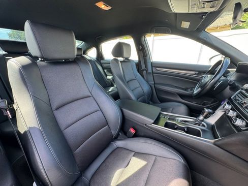 Used 2020 Honda Accord Sport image 34