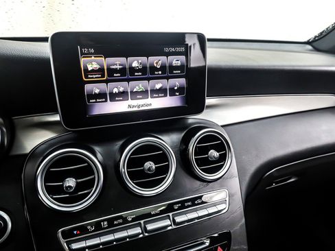 Used 2019 Mercedes-Benz GLC 300 GLC 300 4MATIC Coupe image 20