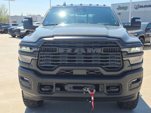 New 2026 RAM 2500 Tradesman AWD/4WD image 9