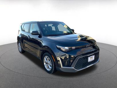 Used 2025 Kia Soul LX w/ LX Technology Package