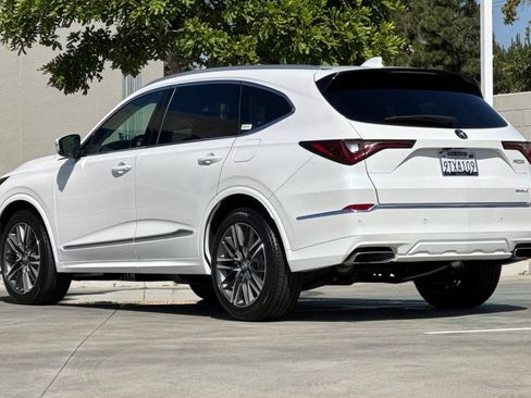 Certified 2025 Acura MDX SH-AWD w/ Advance Package image 3
