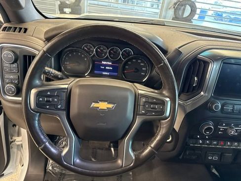 Certified 2021 Chevrolet Silverado 1500 LT w/ Z71 Off-Road Package AWD/4WD image 13
