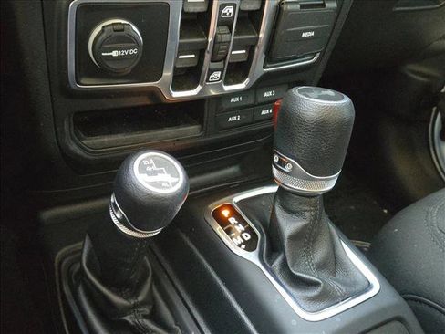 Used 2020 Jeep Wrangler Unlimited Sport S image 15