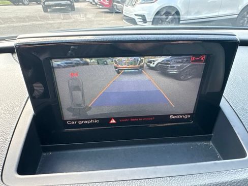 Used 2018 Audi Q3 2.0T Premium w/ Convenience Package AWD/4WD image 11