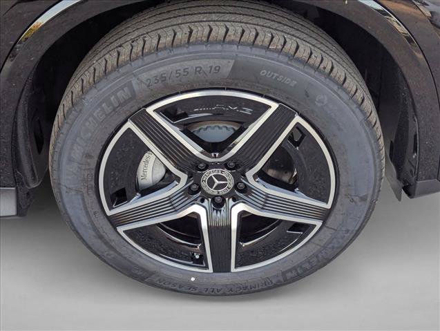 Used 2026 Mercedes-Benz GLC 300 image 9