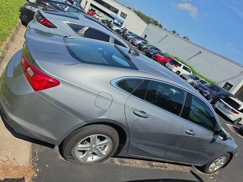Used 2024 Chevrolet Malibu LS FWD image 7