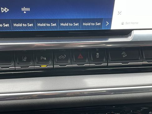 Used 2024 Chevrolet Silverado 2500 High Country w/ Midnight Edition image 23