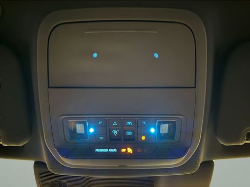 Used 2020 Ford Explorer ST w/ ST Street Pack image 32