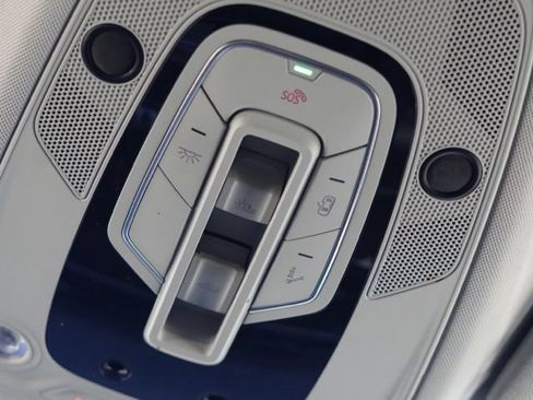 Used 2023 Audi Q7 3.0T Prestige w/ Prestige Package image 40