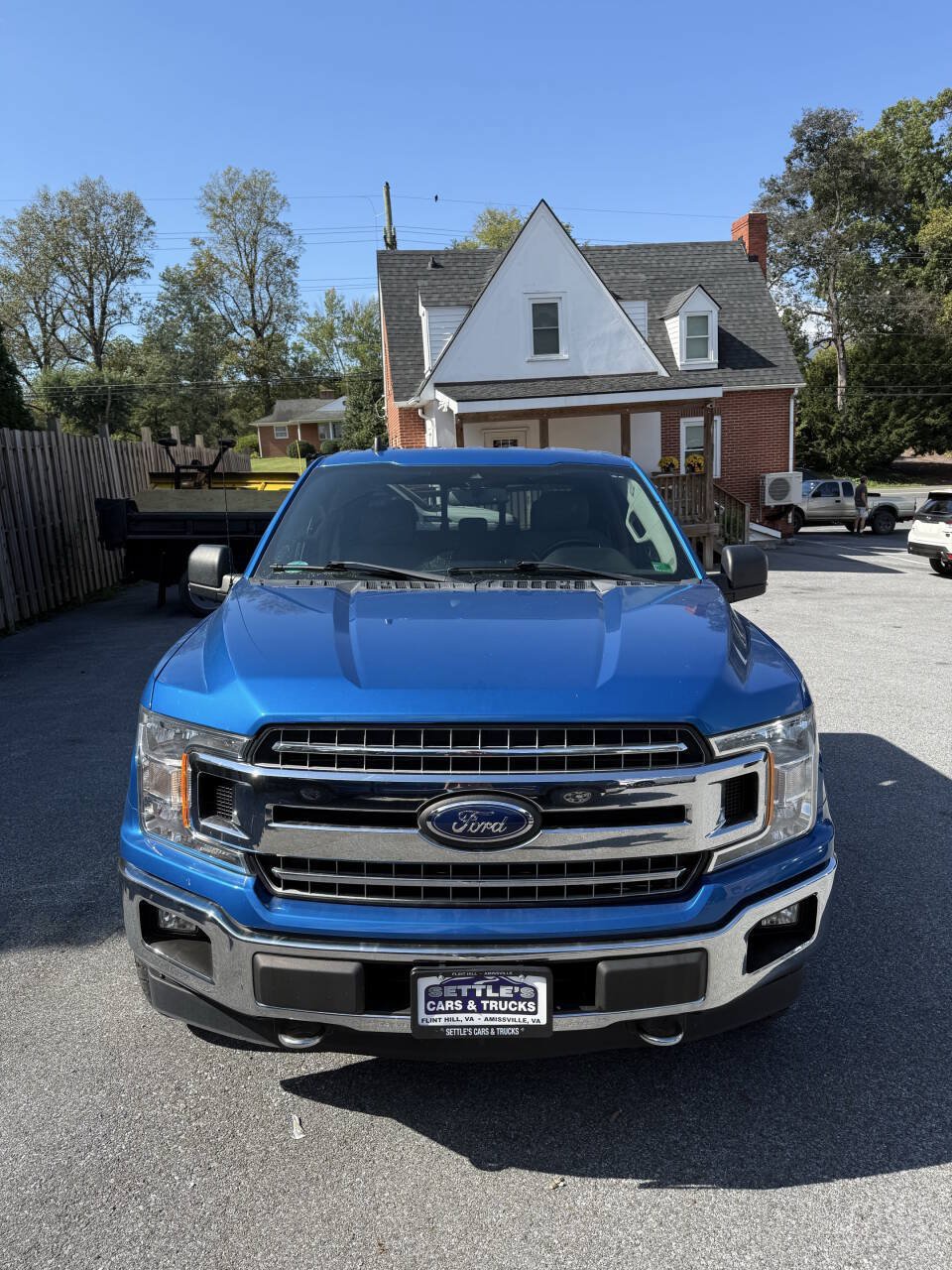Used 2019 Ford F150 XLT w/ Equipment Group 302A Luxury AWD/4WD image 3