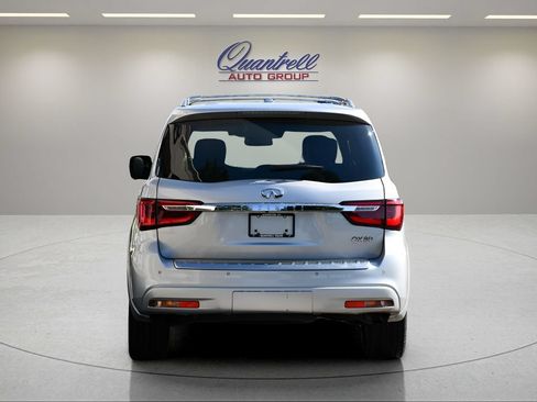 Used 2019 INFINITI QX80 Luxe w/ 22" Wheel Package AWD/4WD image 5