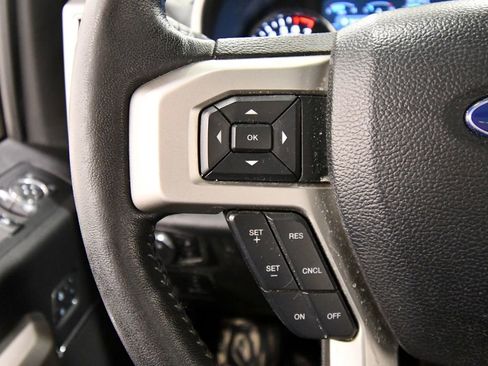 Used 2018 Ford F150 Lariat w/ Equipment Group 502A Luxury AWD/4WD image 21