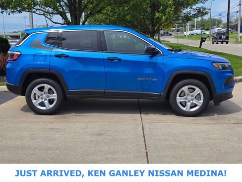 Used 2023 Jeep Compass Sport w/ Mopar Graphics Package AWD/4WD image 2
