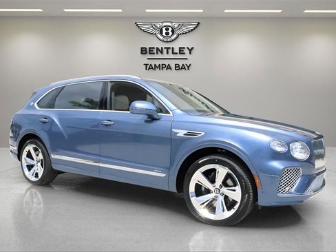 New 2025 Bentley Bentayga Extended Wheelbase image 5
