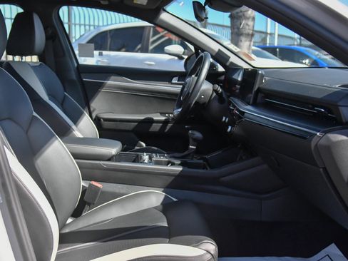 Used 2025 Kia K5 GT-Line w/ GT-Line Premium Package AWD/4WD image 52
