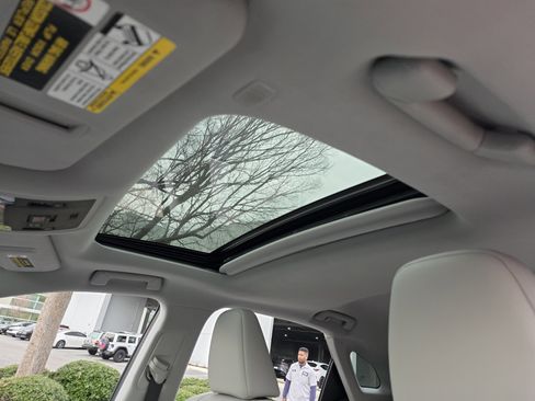 Used 2021 Lexus RX 350 FWD w/ Premium Package image 13