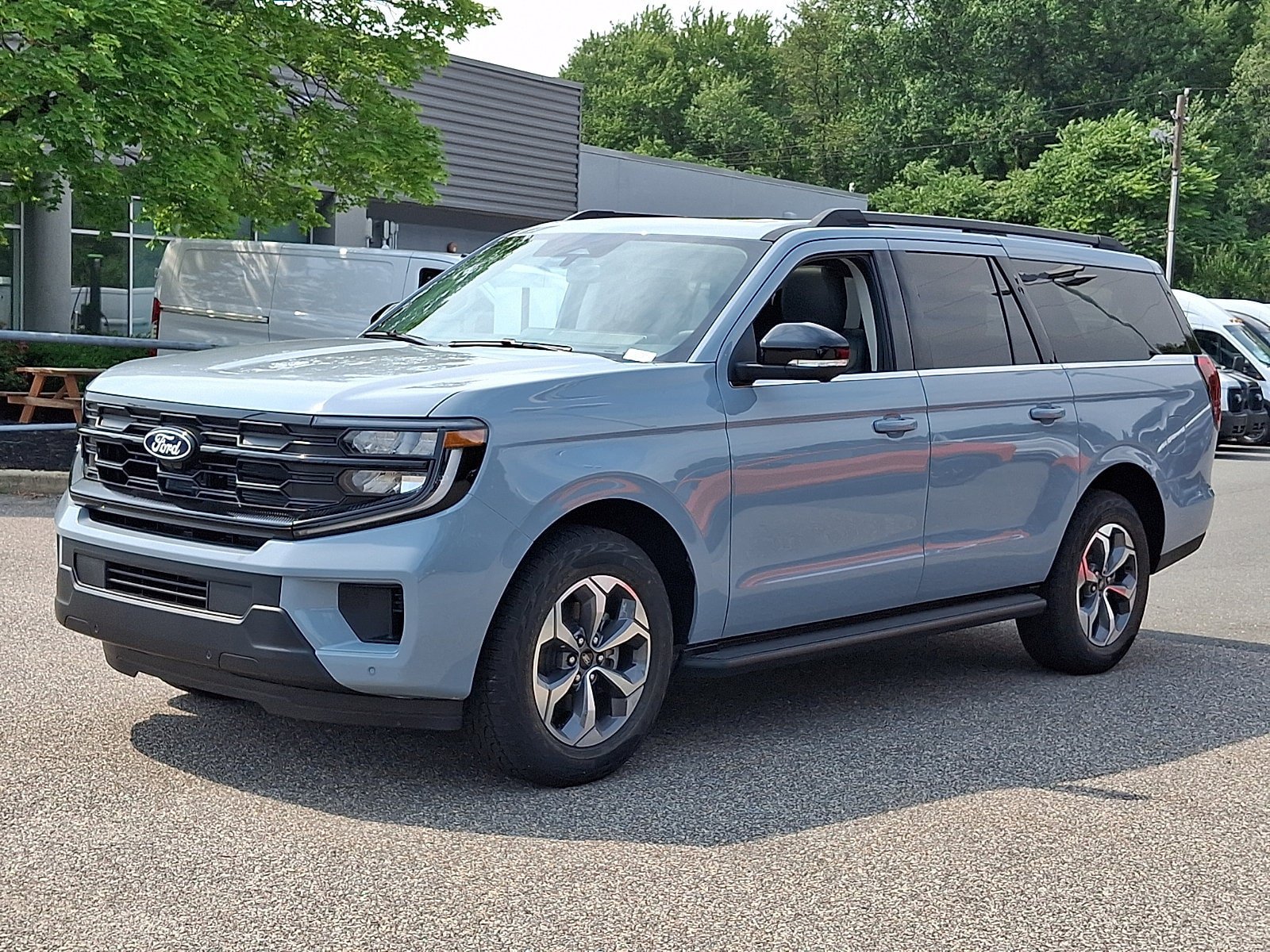 New 2027 Ford Expedition Max Active AWD/4WD image 3