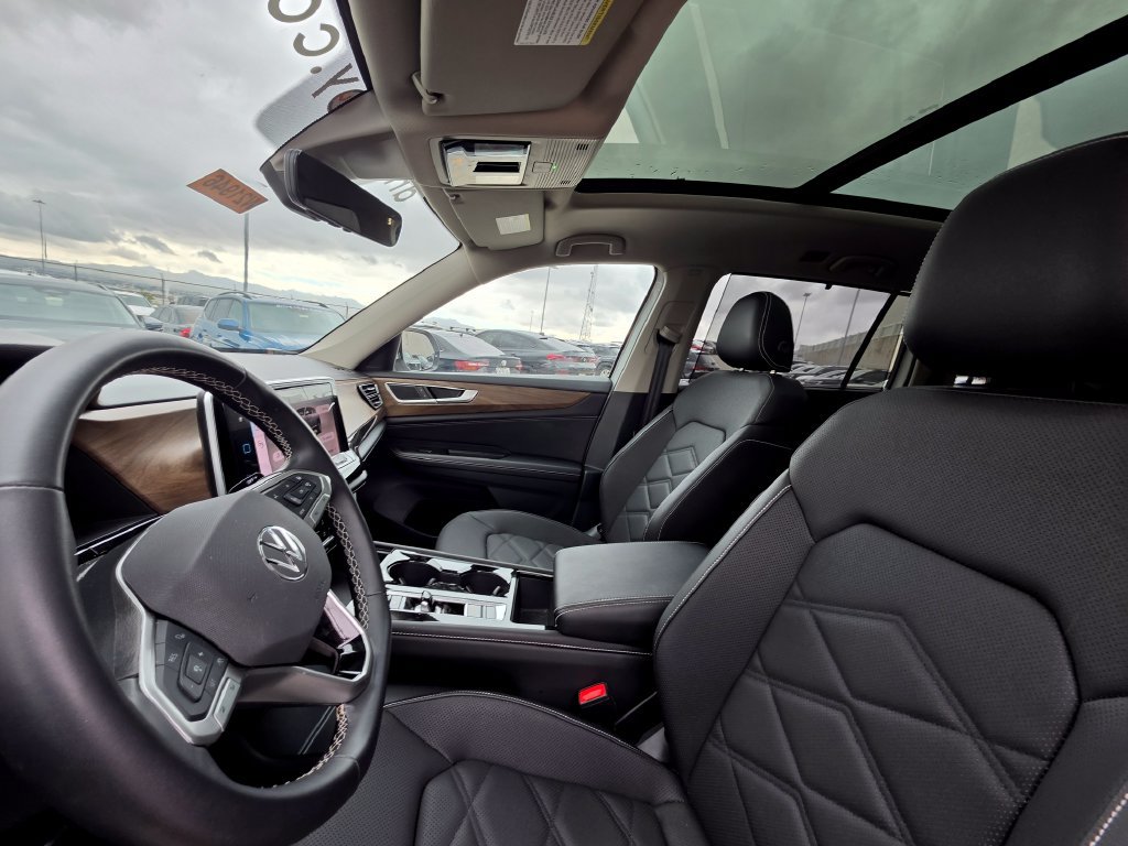 Certified 2026 Volkswagen Atlas SE FWD image 13