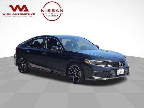 Used 2023 Honda Civic Sport Touring image 3