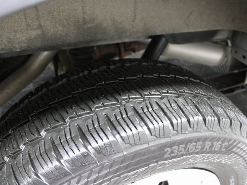 Used 2023 Ford Transit 250 Low Roof w/ Exterior Upgrade Package image 28