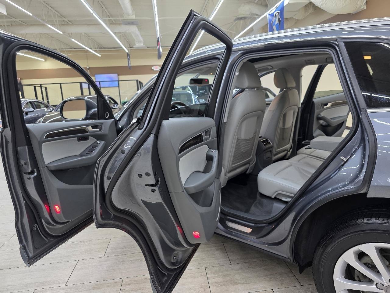 Used 2014 Audi Q5 2.0T Premium Plus AWD/4WD image 17