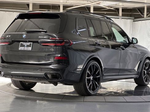 Used 2024 BMW X7 xDrive40i w/ M Sport Package AWD/4WD image 9