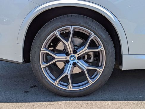 Used 2023 BMW X5 xDrive45e w/ M Sport Package image 29