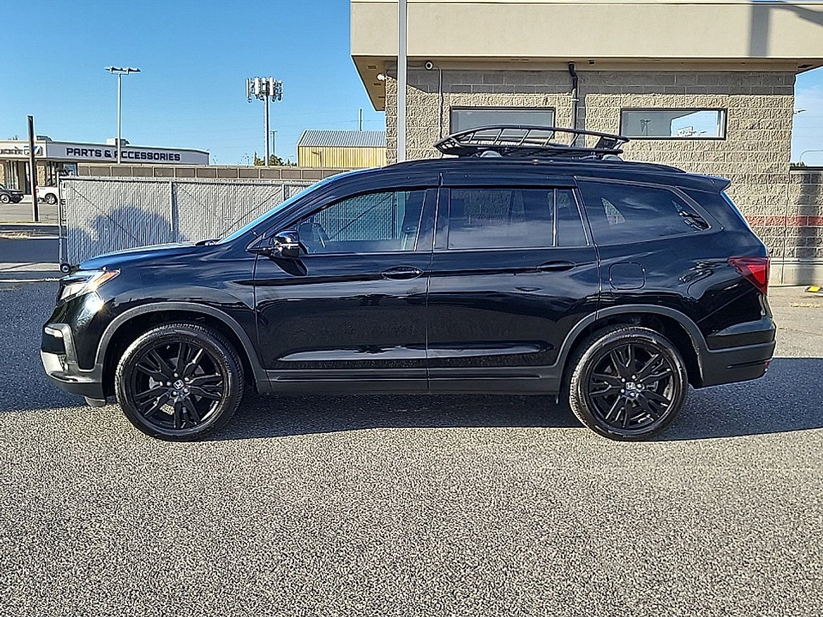 Used 2020 Honda Pilot Black Edition image 4